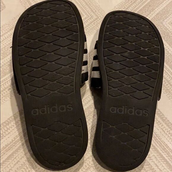 Adidas Boys Black & White Striped Velcro Slides - Picture 6 of 6